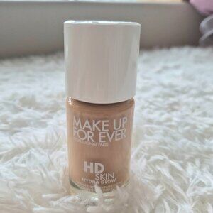 Makeup forever HD skin glow foundation